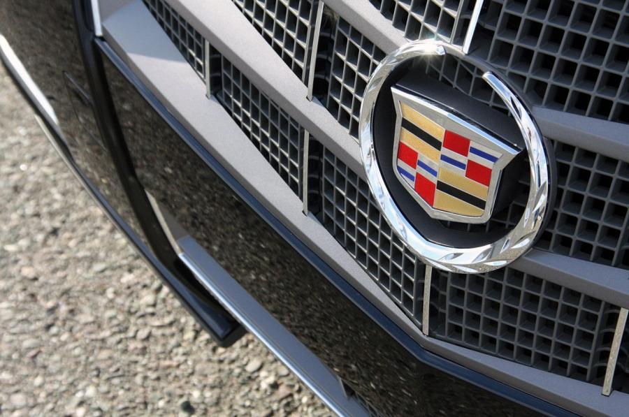  Cadillac CTS Coupe 2011 года  (фото 51 из 128)